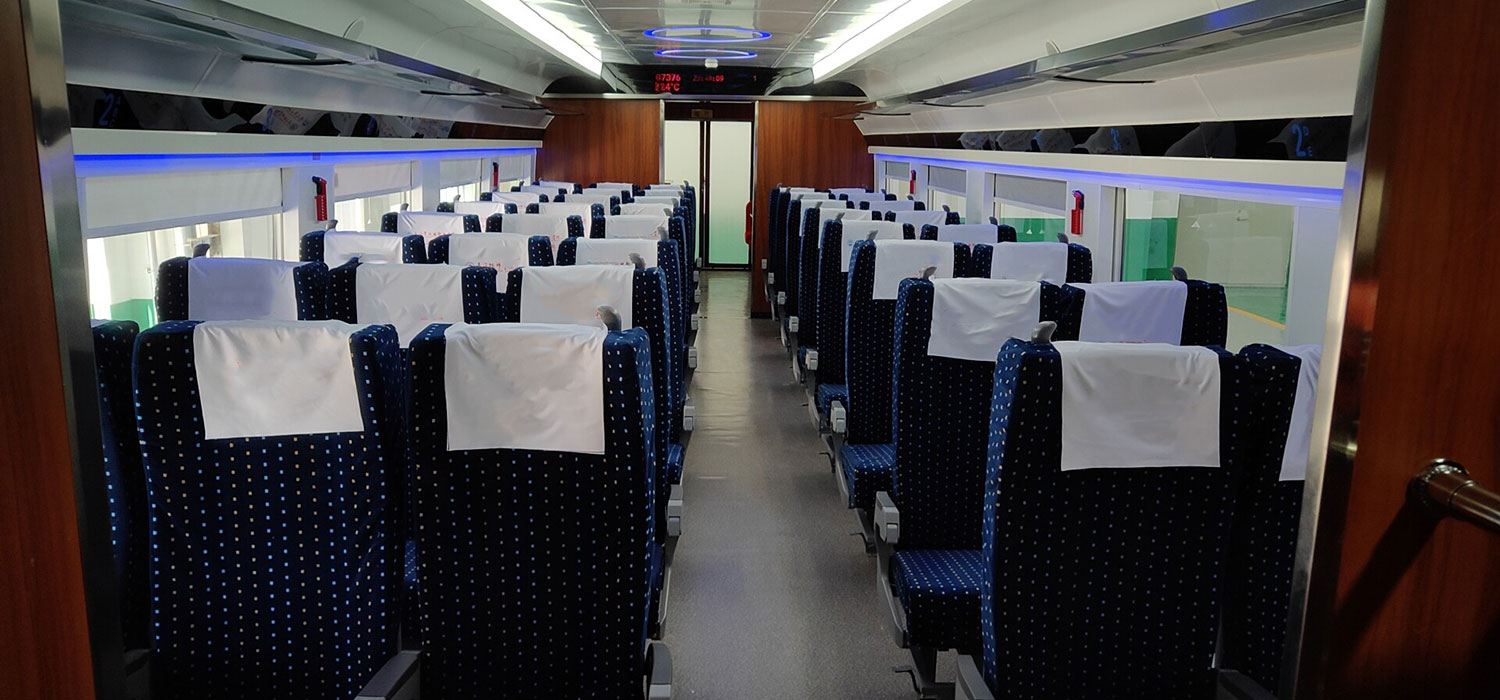 高鐵模擬倉(cāng)內(nèi)景